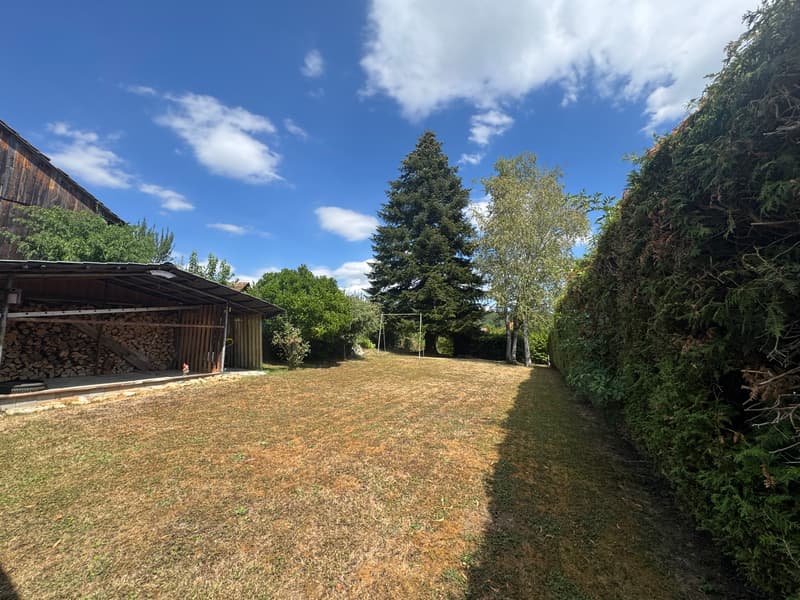maison 5 pièces sur une beau terrain de 8.29 ares (2)