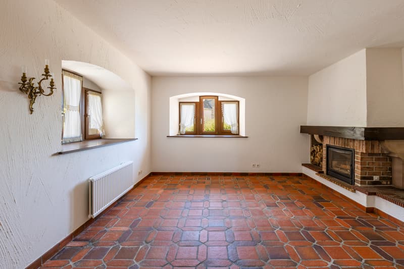 Rare : Maison authentique de 233m² (2)