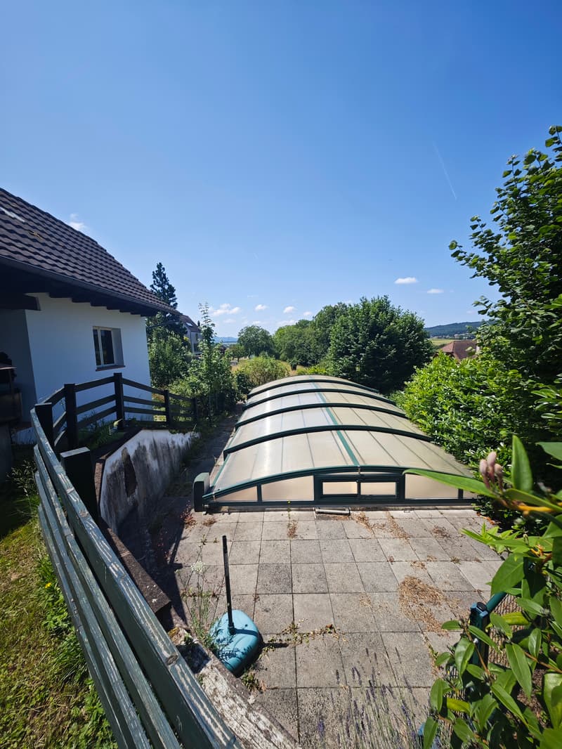 Propriété de charme de 7 pièces avec piscine et dépendance aménageable proche de la frontière Suisse (5)