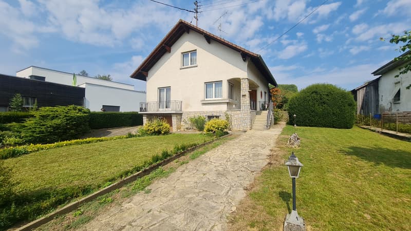 Durmenach sur 16 ares 6 pièces (12)