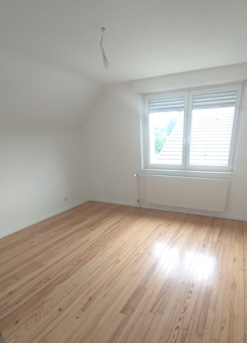 Spacieuse maison familiale de 153 m² sur un terrain de 10,81 ares, aux portes de la Suisse (4)
