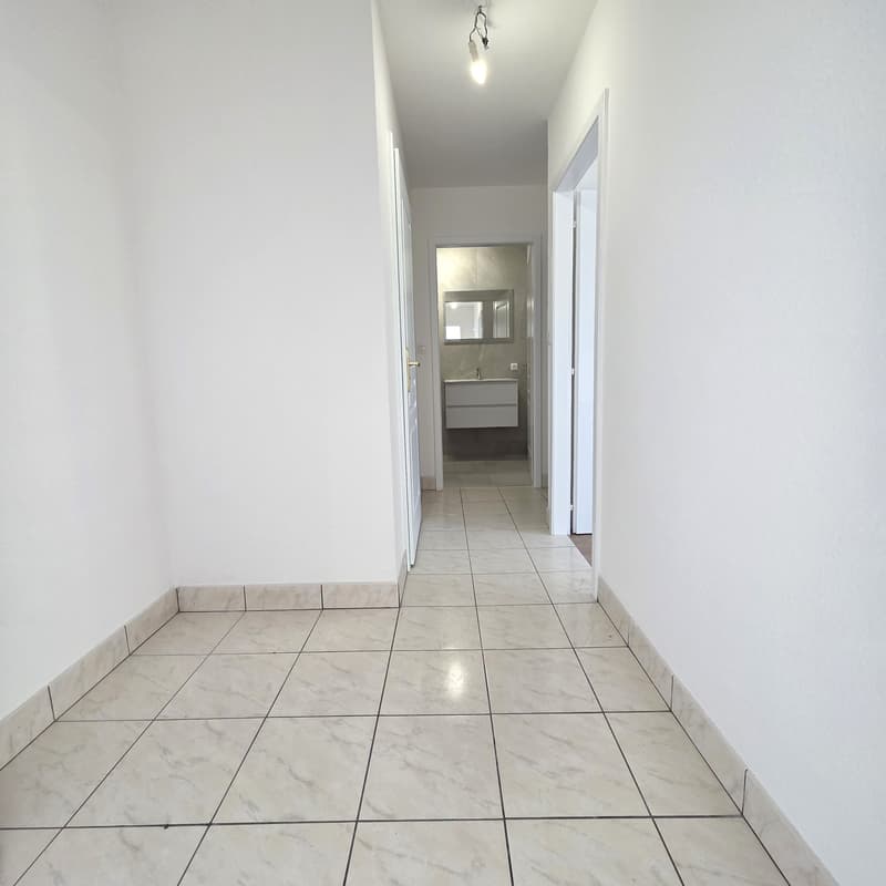 F3 de 66m² au 3ème étage (7)