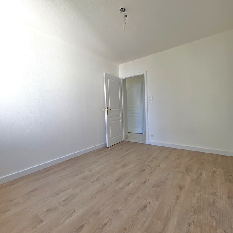 F3 de 66m² au 3ème étage (6)