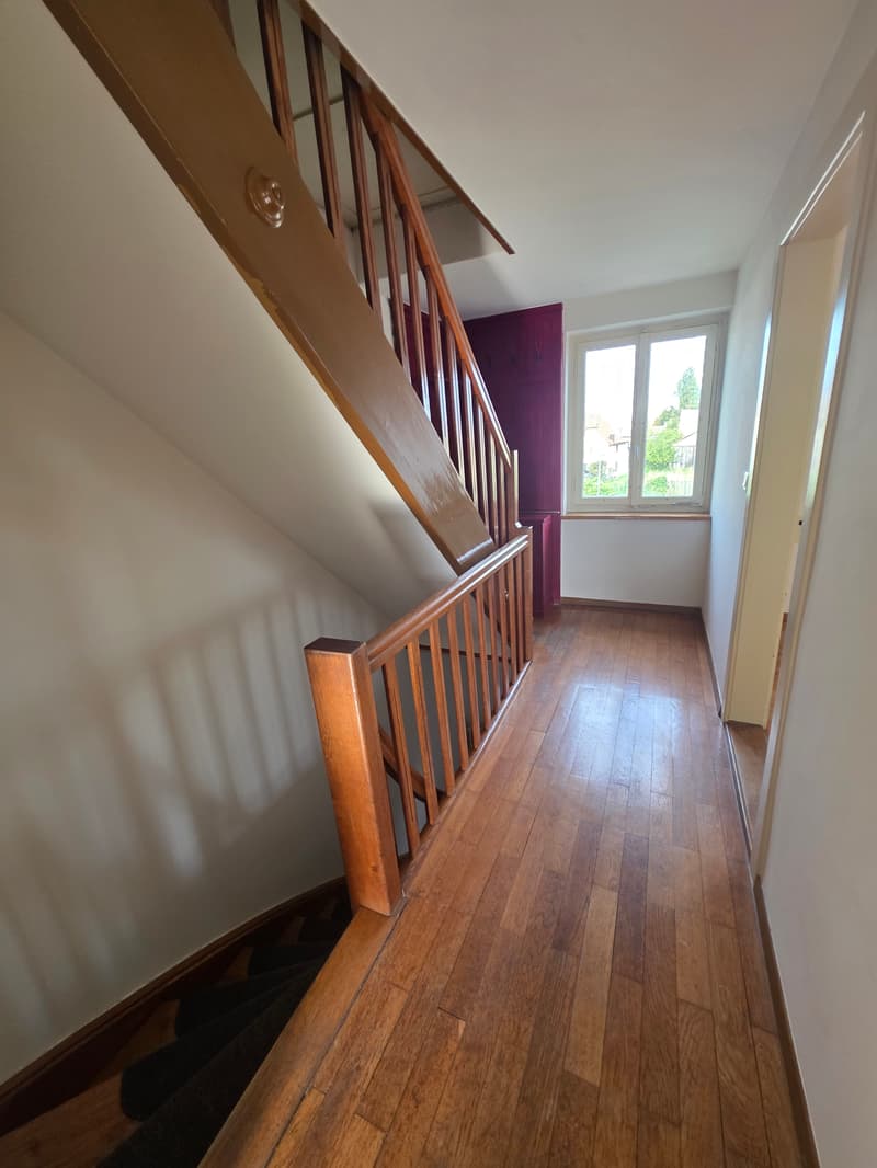 maison centre-village 135m² avec dépendance (8)