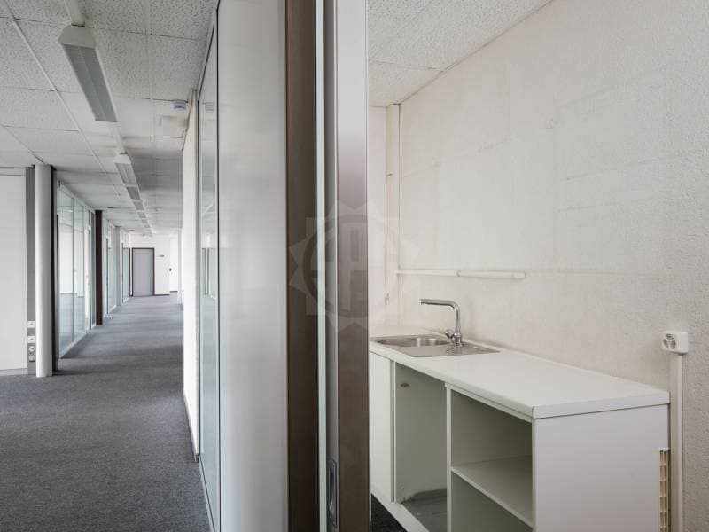 Beaux bureaux - Meyrin (5)