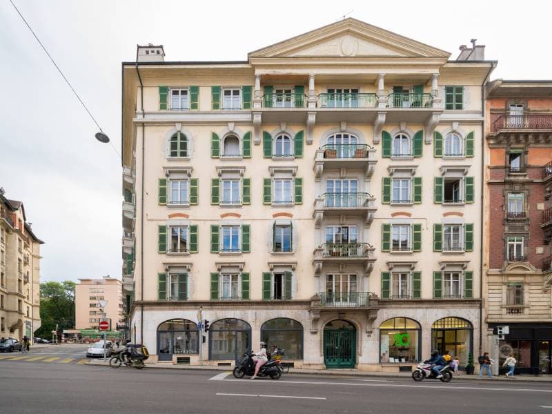 Charmante arcade - Genève (1)