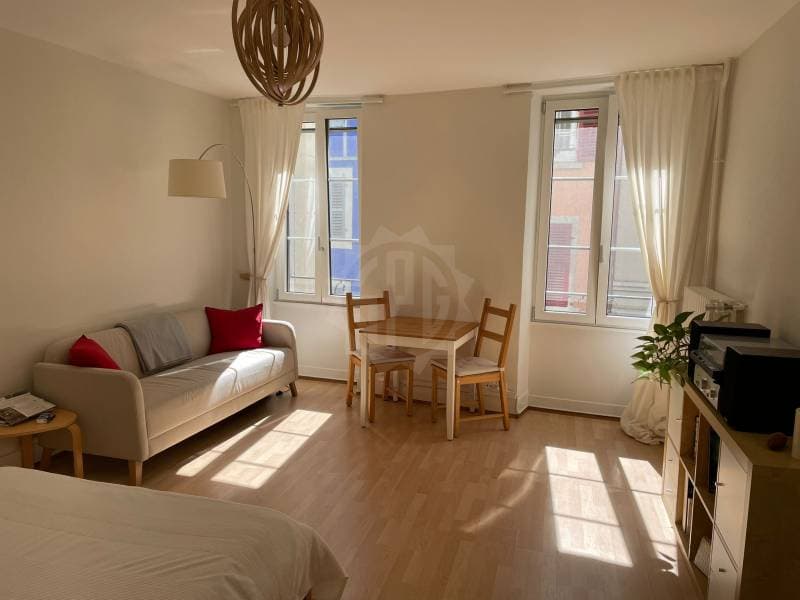 Super appartement - NYON (1)