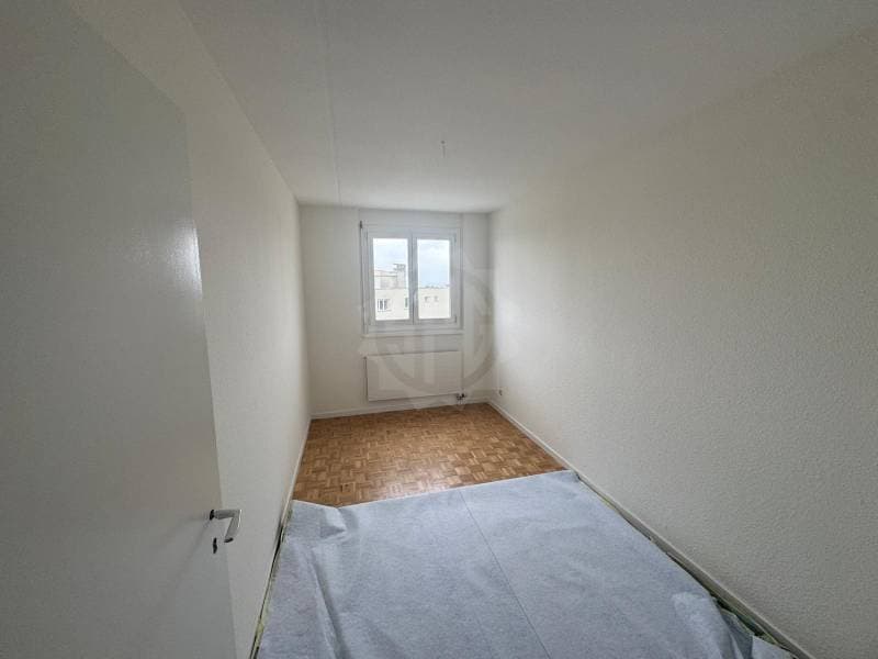 Charmant appartement - Mont-sur-Rolle (2)