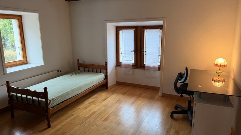 Chambres étudiantes meublées ! Disponible immédiatement ! (2)