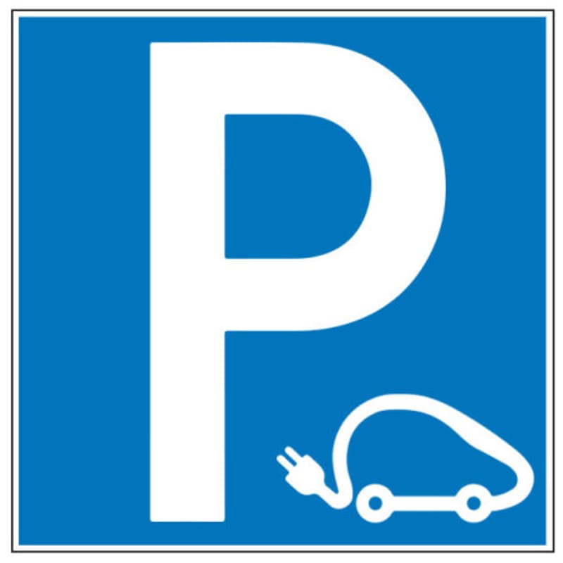 Place de parc extérieure avec borne de recharge (1)