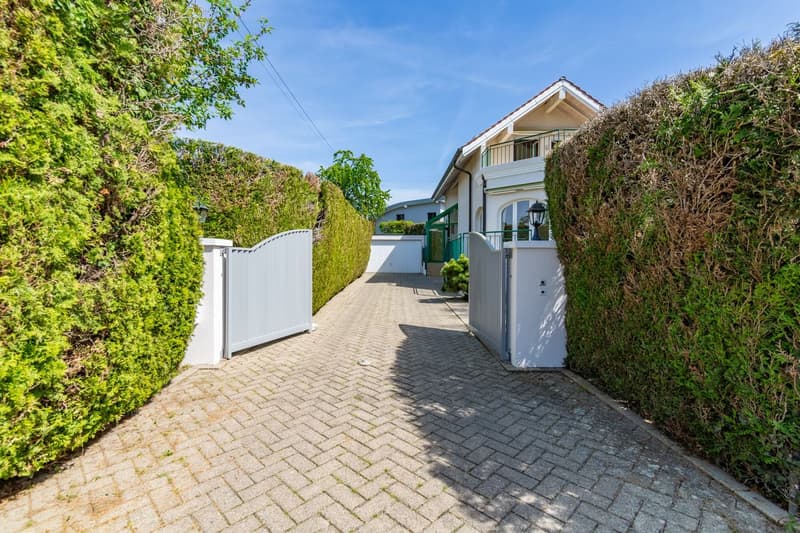 Superbe villa individuelle avec jardin à Vésenaz (15)