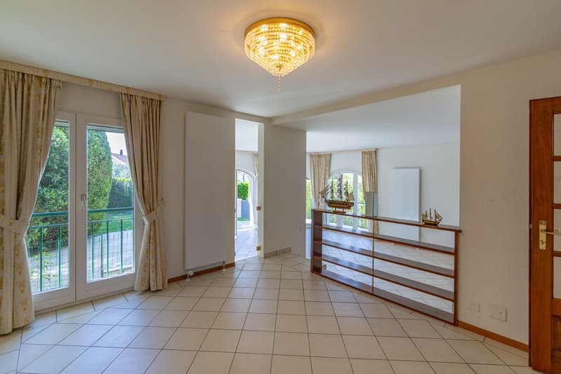 Superbe villa individuelle avec jardin à Vésenaz (5)