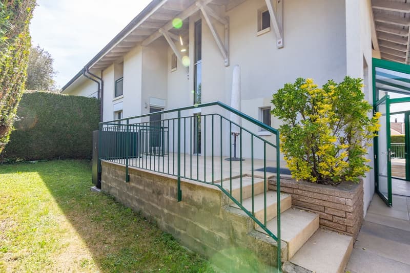 Superbe villa individuelle avec jardin à Vésenaz (2)