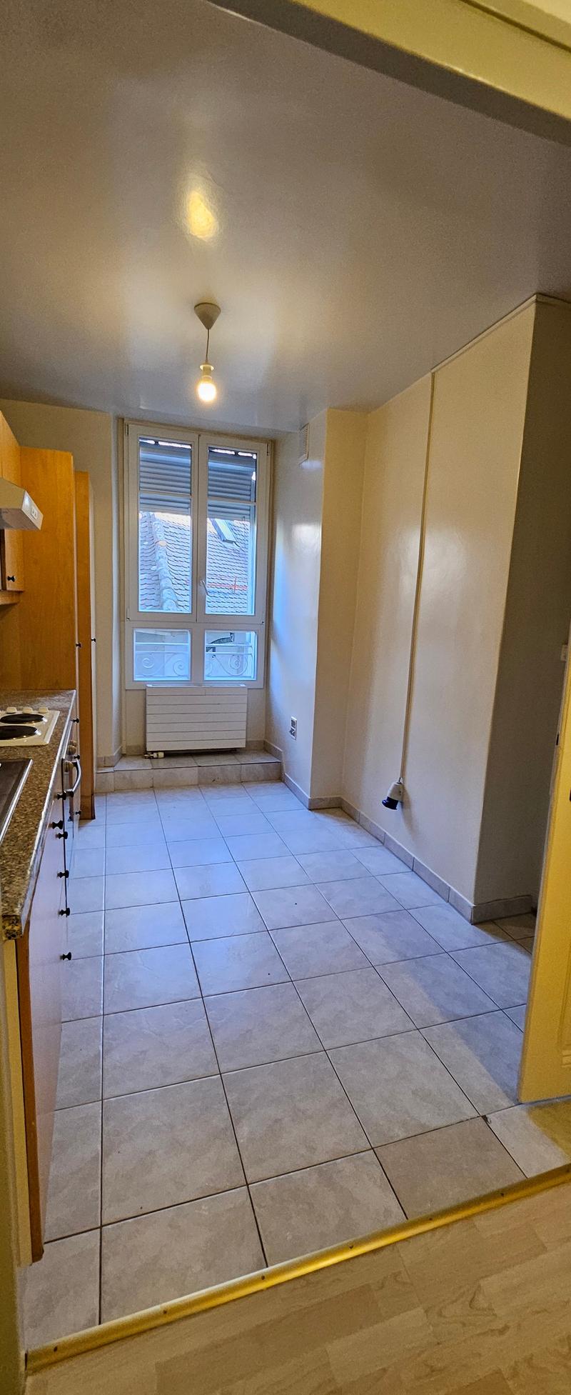 Appartement de 3.5 pièces à louer – Rue des Deux-Ponts, Genève (6)