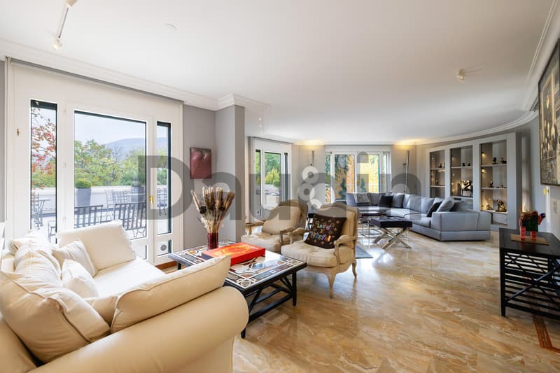 Duplex d'exception d'une surface de 470 m2 pondérés à Champel (2)