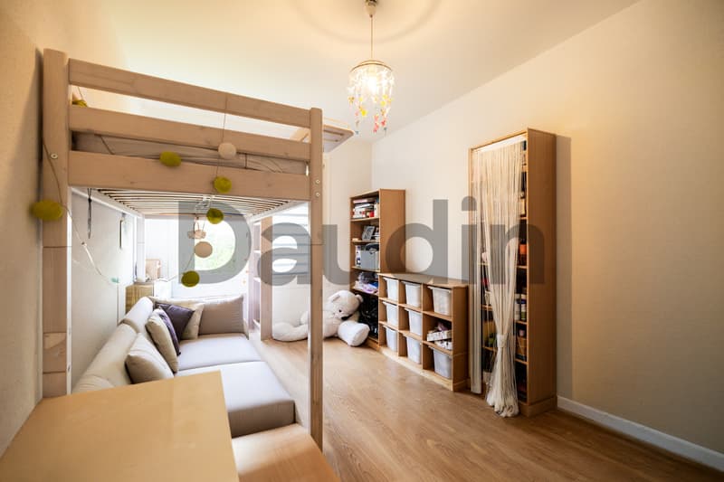 Appartement de 5 pièces avec terrasse (4)