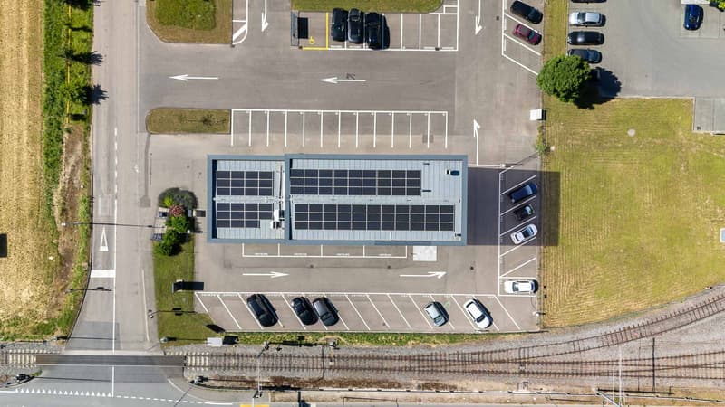 Immeuble administratif de bureaux (2)