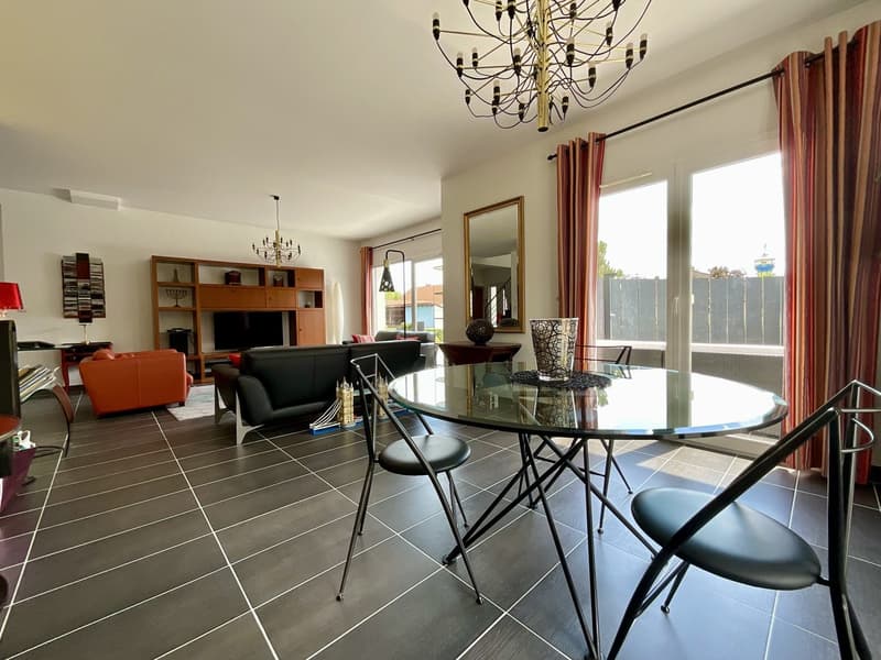 Magnifique maison contemporaine avec piscine à Kembs (13)