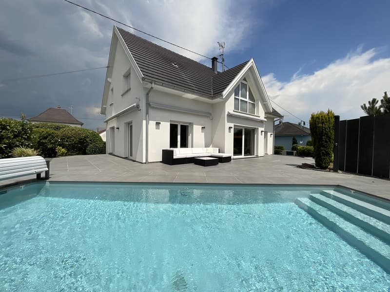 Magnifique maison contemporaine avec piscine à Kembs (1)