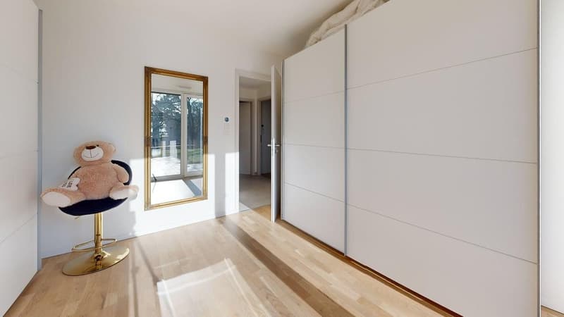 Modern single-storey house with high-end finishes and open views (8)