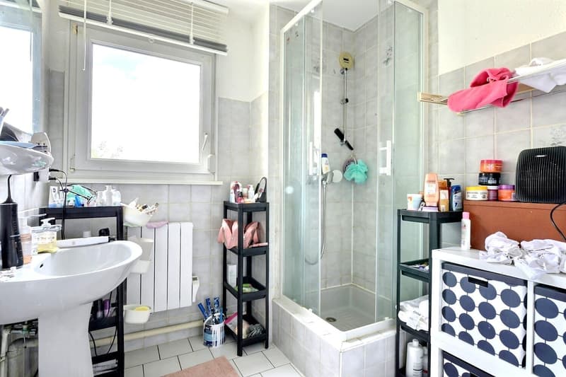 4-Zimmer-Wohnung mit 74,40 m² im 1. Obergeschoss in Village-Neuf (13)
