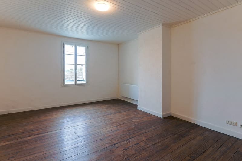 Charaktervolles, vollständig renoviertes Mehrfamilienhaus – 203 m² – Ideal als Kapitalanlage (23)