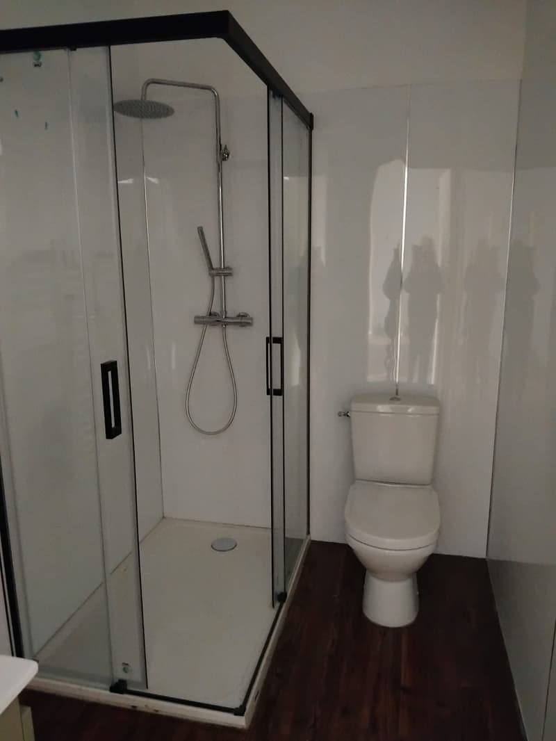 Charaktervolles, vollständig renoviertes Mehrfamilienhaus – 203 m² – Ideal als Kapitalanlage (6)
