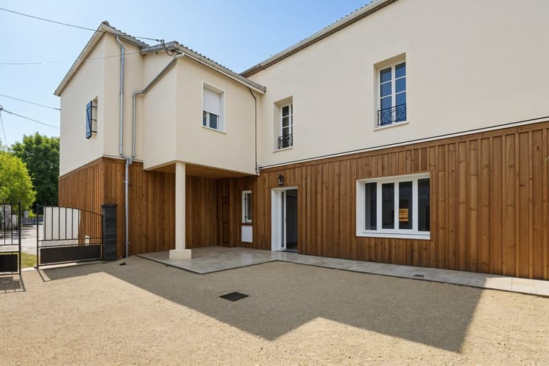 Charaktervolles, vollständig renoviertes Mehrfamilienhaus – 203 m² – Ideal als Kapitalanlage (2)