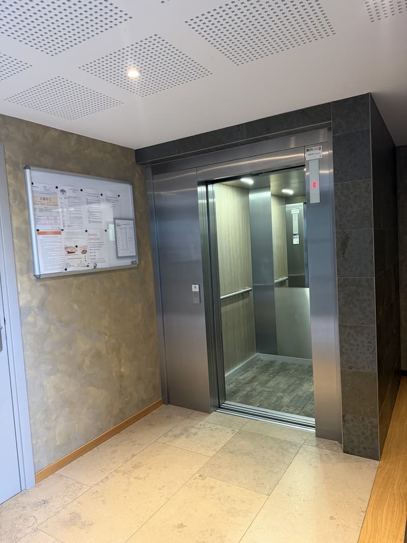 Hochwertige 2-Zimmer-Wohnung mit Terrasse, Garten und zwei Stellplätzen – Blotzheim (Frankreich) (10)