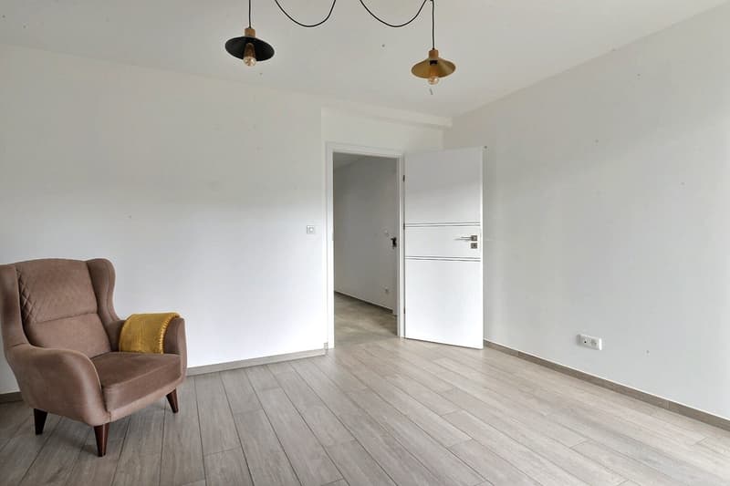 Nachhaltiges modernes Wohnhaus – Stil, Komfort und Mobilität vor den Toren Basels (8)