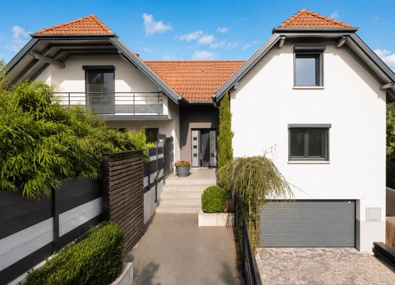202 M² WOHNFLÄCHE AUF 20,76 AR GRUNDSTÜCK – 360°-AUSBLICK – NUR 15 MINUTEN VON BASEL ENTFERNT (1)