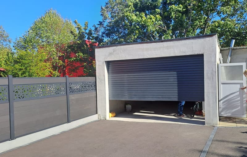 * : Furnished detached house 160 m² – 5 bedrooms – Garden – Garages – Saint-Louis (22)