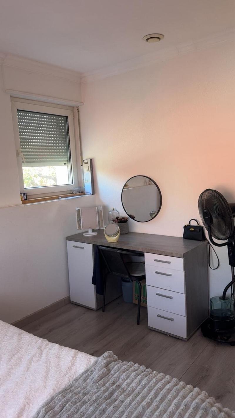 * : Furnished detached house 160 m² – 5 bedrooms – Garden – Garages – Saint-Louis (15)