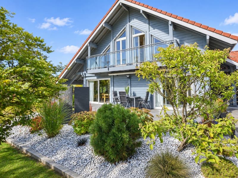 Contemporary 160 m² chalet on 1.56 hectares of land with equestrian facilities (12)