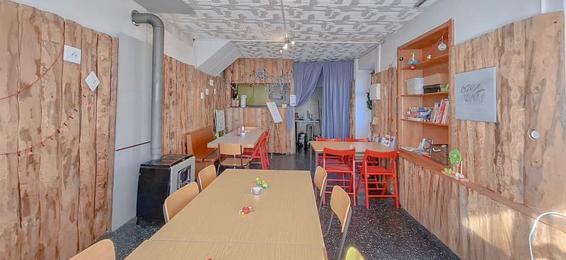 Espace de réception au rez Est