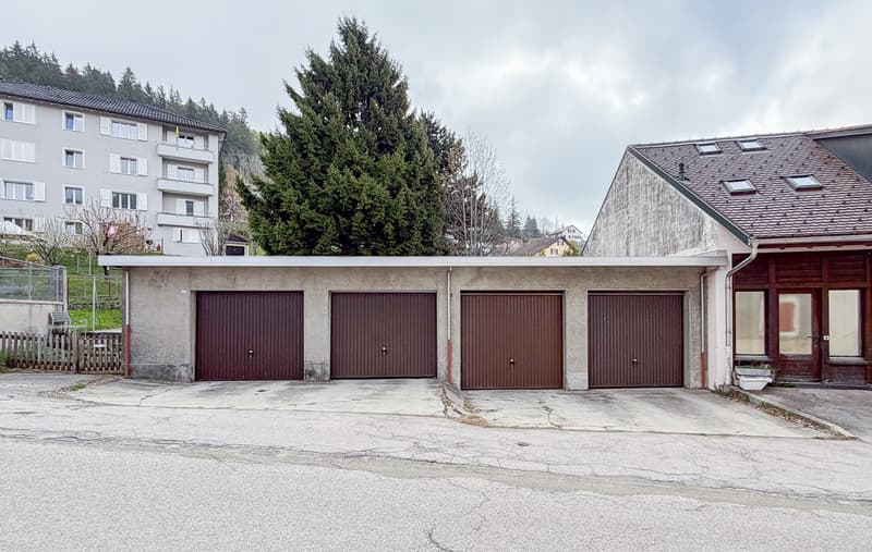 4 garages loués