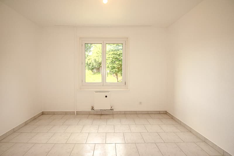 Séjour avec possibilité de créer une chambre N°3