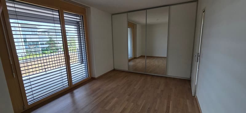 Spacieux appartement de 5 pièces avec vue et balcon à Meyrin (7)