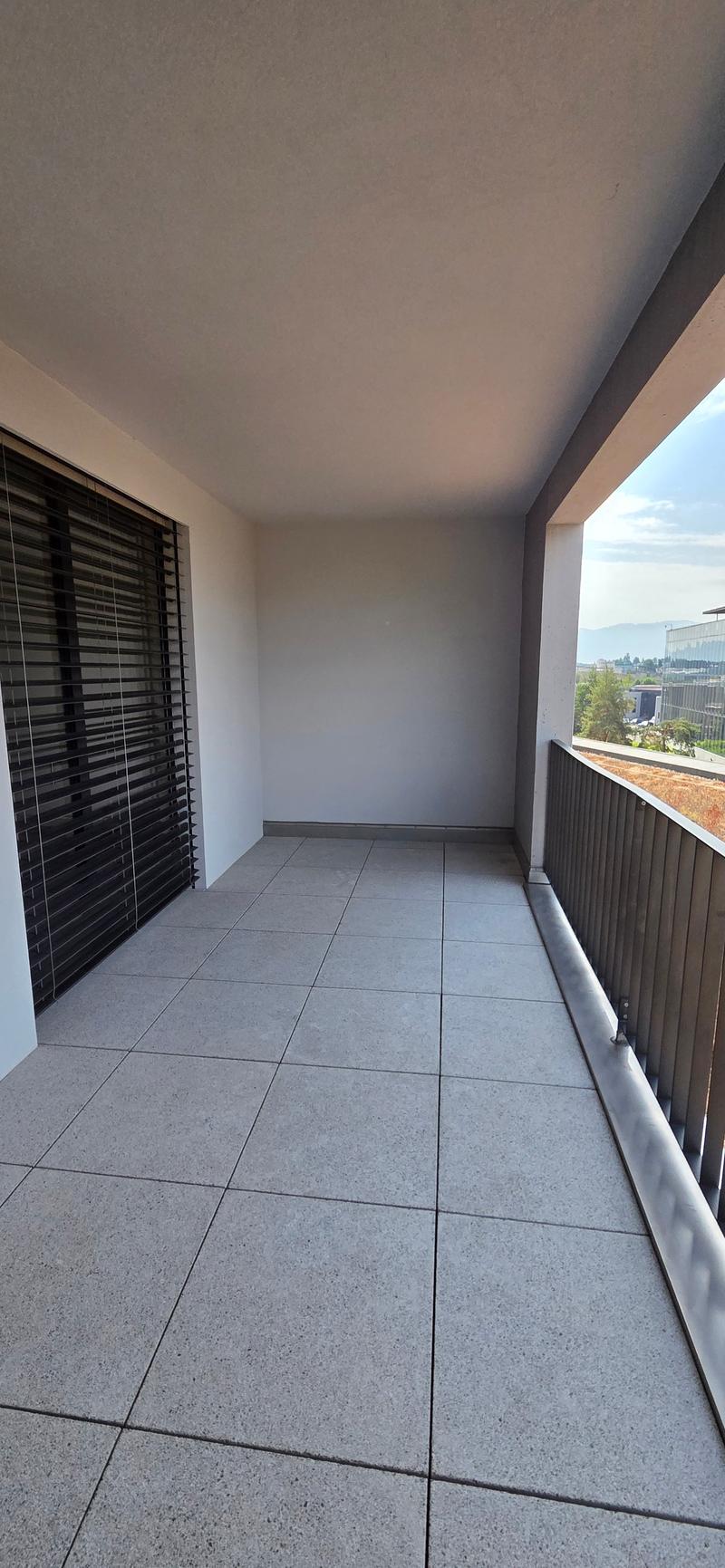 Spacieux appartement de 5 pièces avec vue et balcon à Meyrin (5)