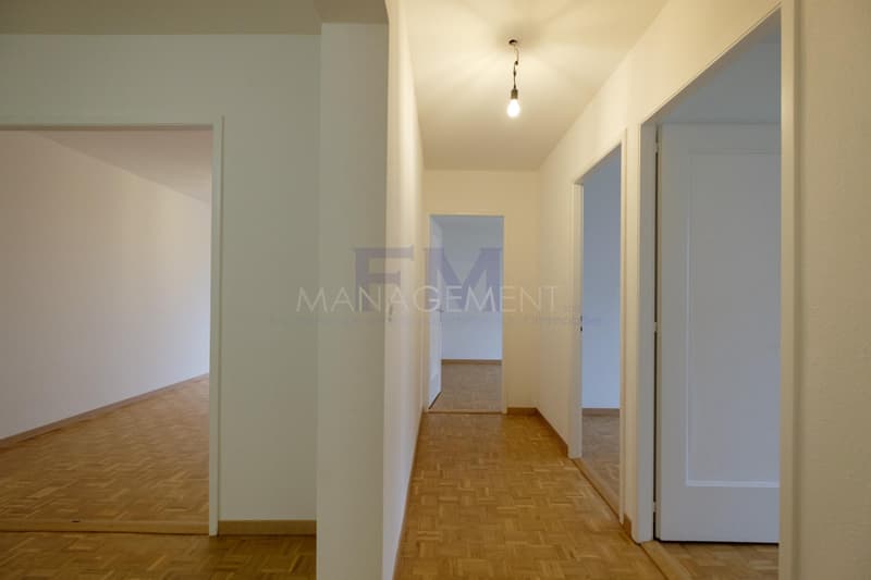 Meyrin, Av. de Vaudagne, 4 pièces au 1er étage, env. 77 m2 (6)