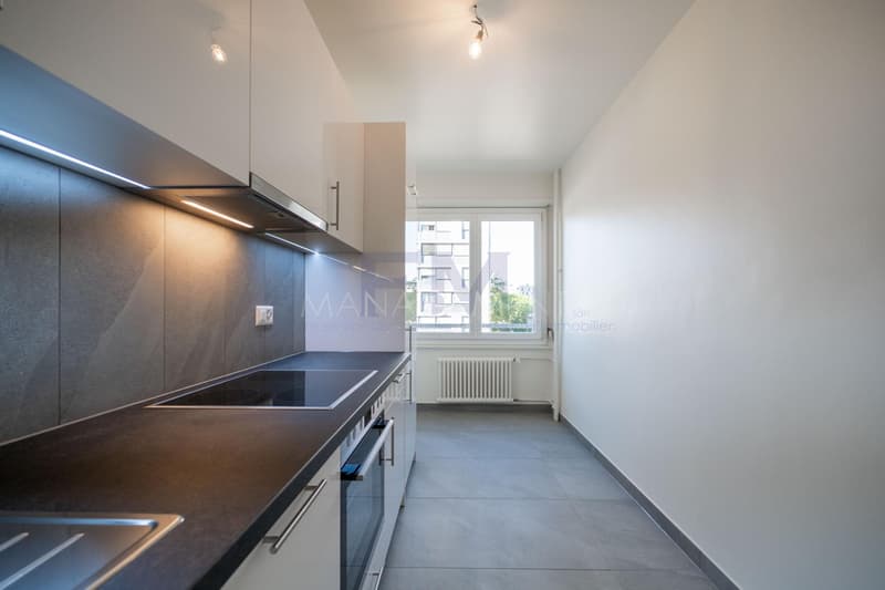Avenue De-Luserna - 5 pièces d'env. 84 m² au 3ème étage (7)