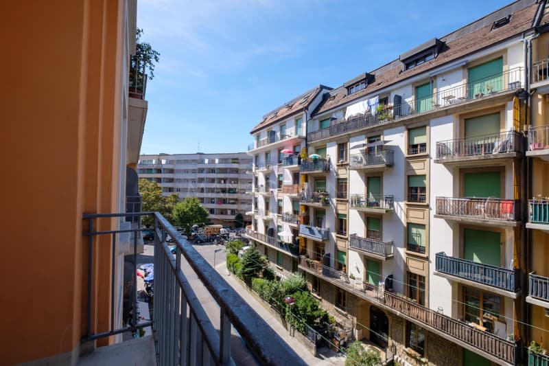 Rue des Lilas - 4 pièces d'env. 64 m² au 4ème étage (1)