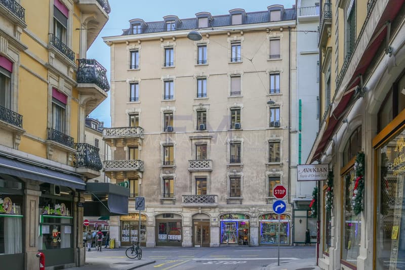Rue des Alpes ? Bureaux d'env. 244 m² au 2ème étage (1)