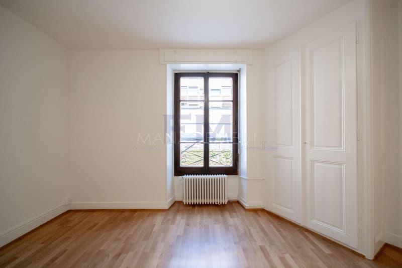 Carouge - Rue des Caroubiers - Appartement 2 pièces d'environ 47m2 au rez-de-chaussée (5)