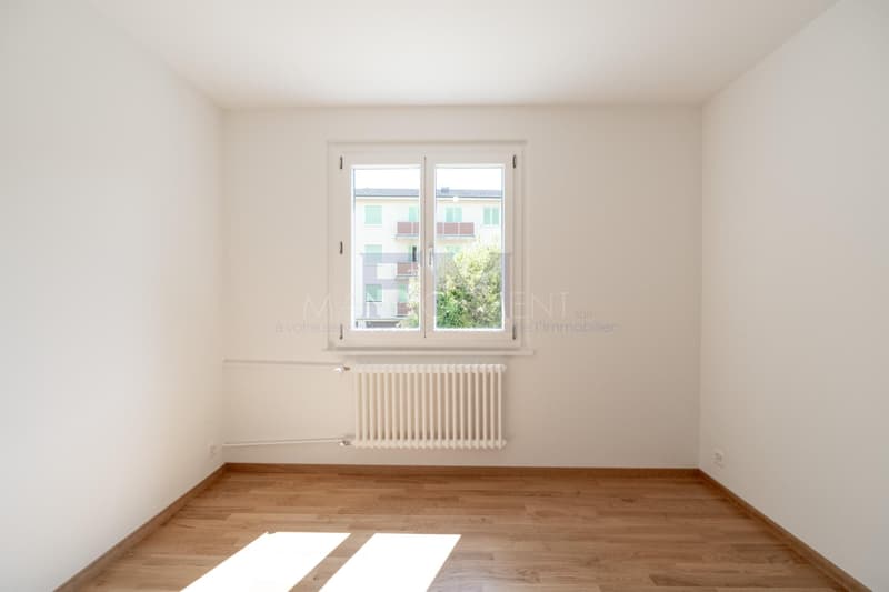Avenue Petit-Senn ? 3 pièces d'env. 44 m² au rez-de-chaussée (1)