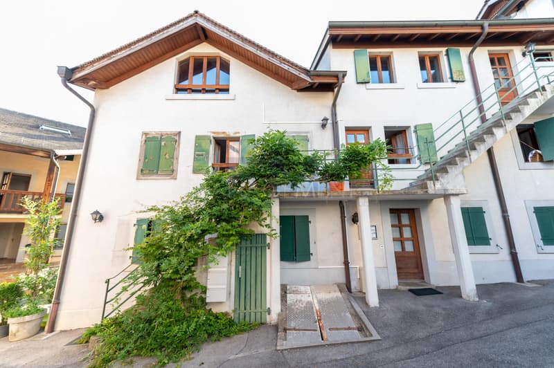Rue du Gothard ? 4 pièces d'env. 54 m² au rez-de-chaussée (1)