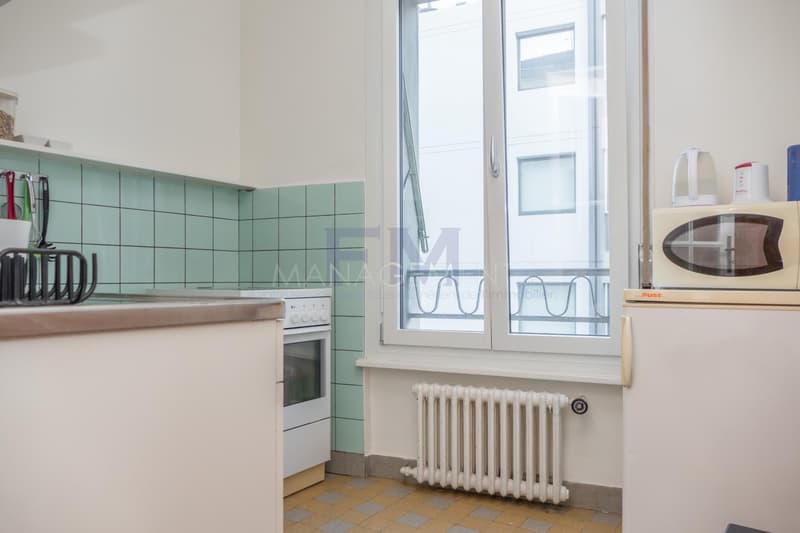 Centre-ville, Rue Glacis-de-Rive, 1.5 pièces au 3ème étage (3)