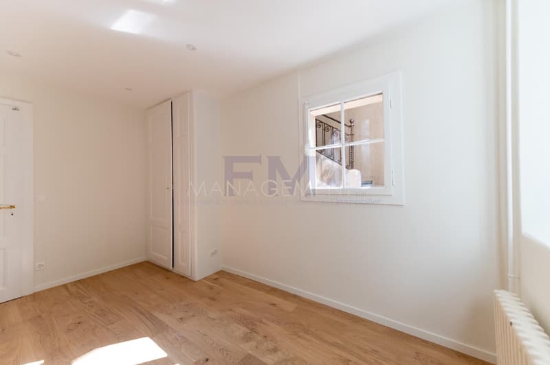 Rue des Cèdres ? Bureau d'env. 62 m² au 1er sous-sol (3)