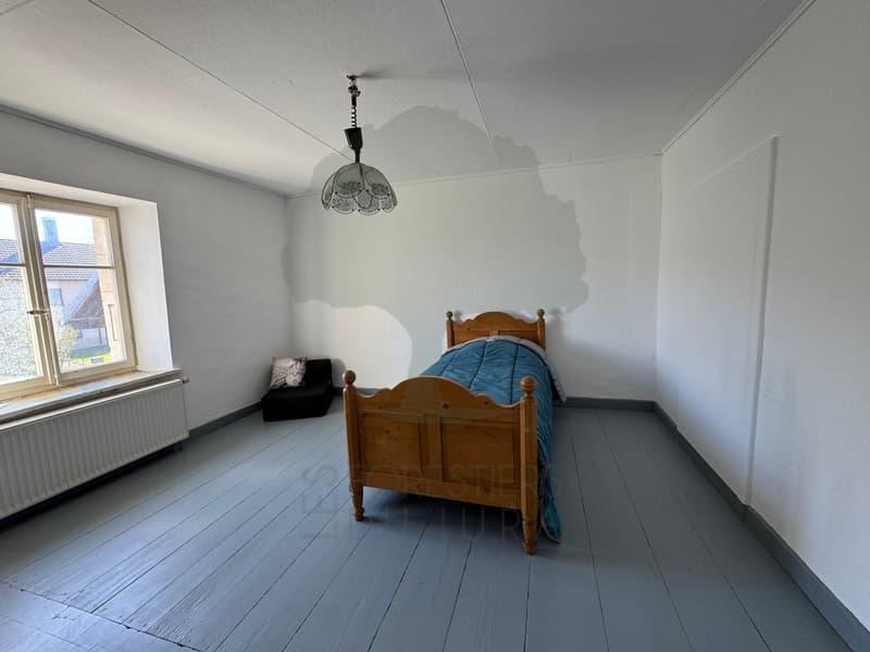 Maison spacieuse avec grand potentiel à Fahy, en Ajoie (13)