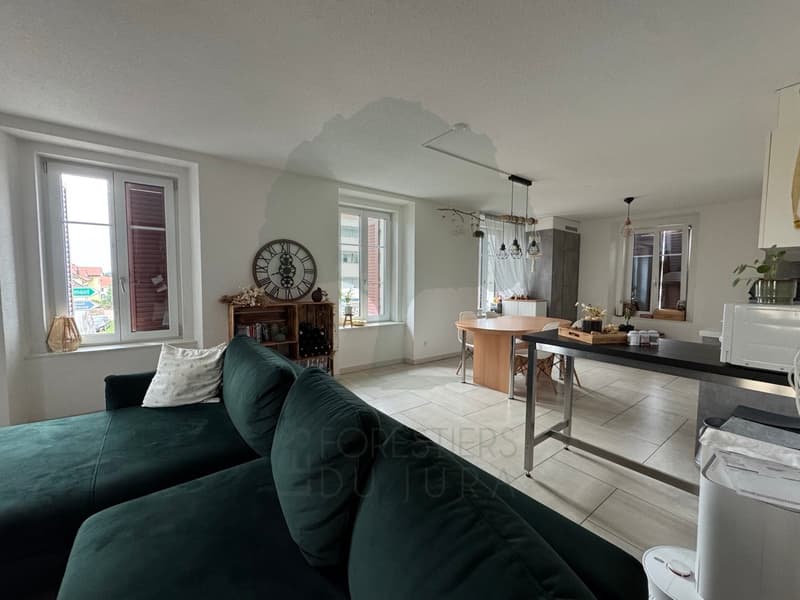 À VENDRE - Immeuble de rendement avec 4 appartements (4)